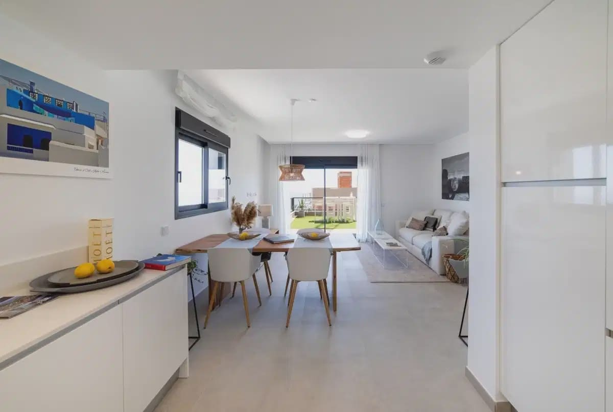 3 soveværelse Lejlighed til salg i Santa Pola med swimmingpool garage - € 380.000 (Ref: 9824471)