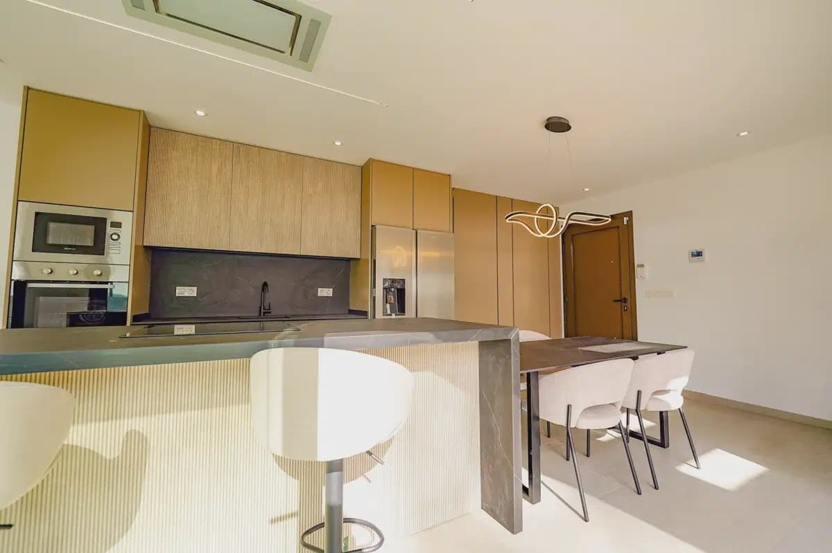 4 bedroom Semi-detached Villa for sale in Almoradi - € 439,000 (Ref: 9824514)