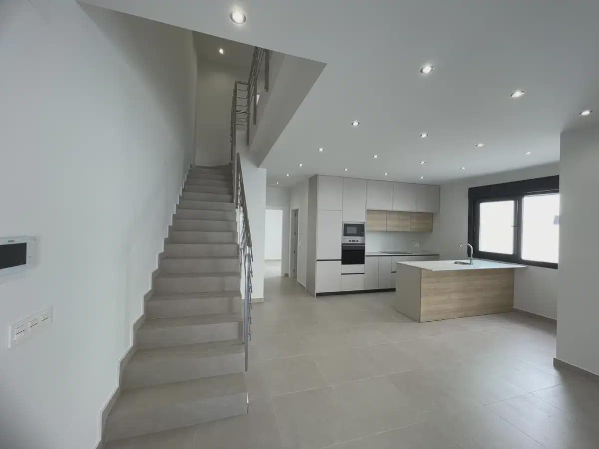 3 bedroom Villa for sale in Almoradi with pool garage - € 359,900 (Ref: 9827832)