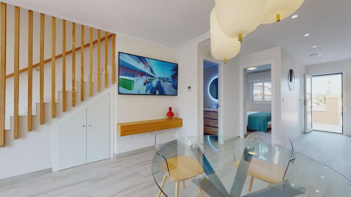 3 soveværelse Semi-Rækkehus til salg i Pilar de la Horadada med swimmingpool - € 349.900 (Ref: 9827912)