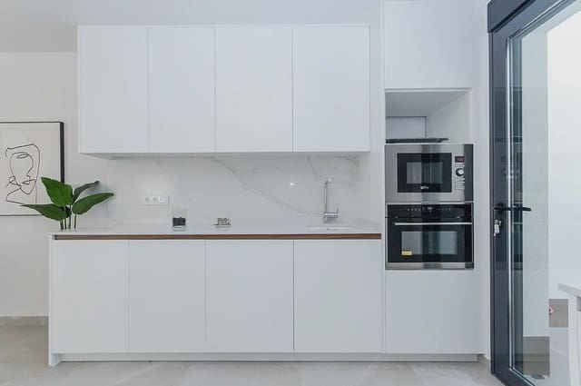 2 soveværelse Bungalow til salg i San Miguel de Salinas - € 339.000 (Ref: 9827914)
