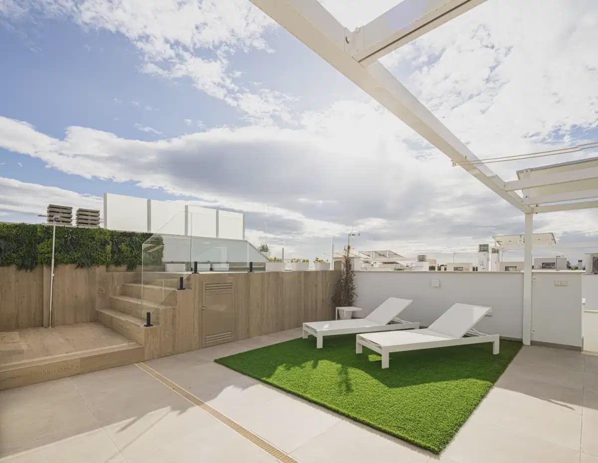 2 bedroom Bungalow for sale in Torre de la Horadada - € 385,000 (Ref: 9827916)