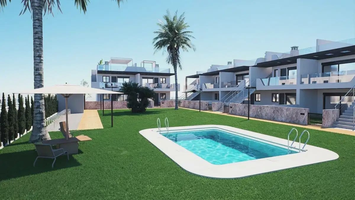 3 soverom Bungalow til salgs i Pilar de la Horadada med svømmebasseng garasje - € 375 000 (Ref: 9827927)