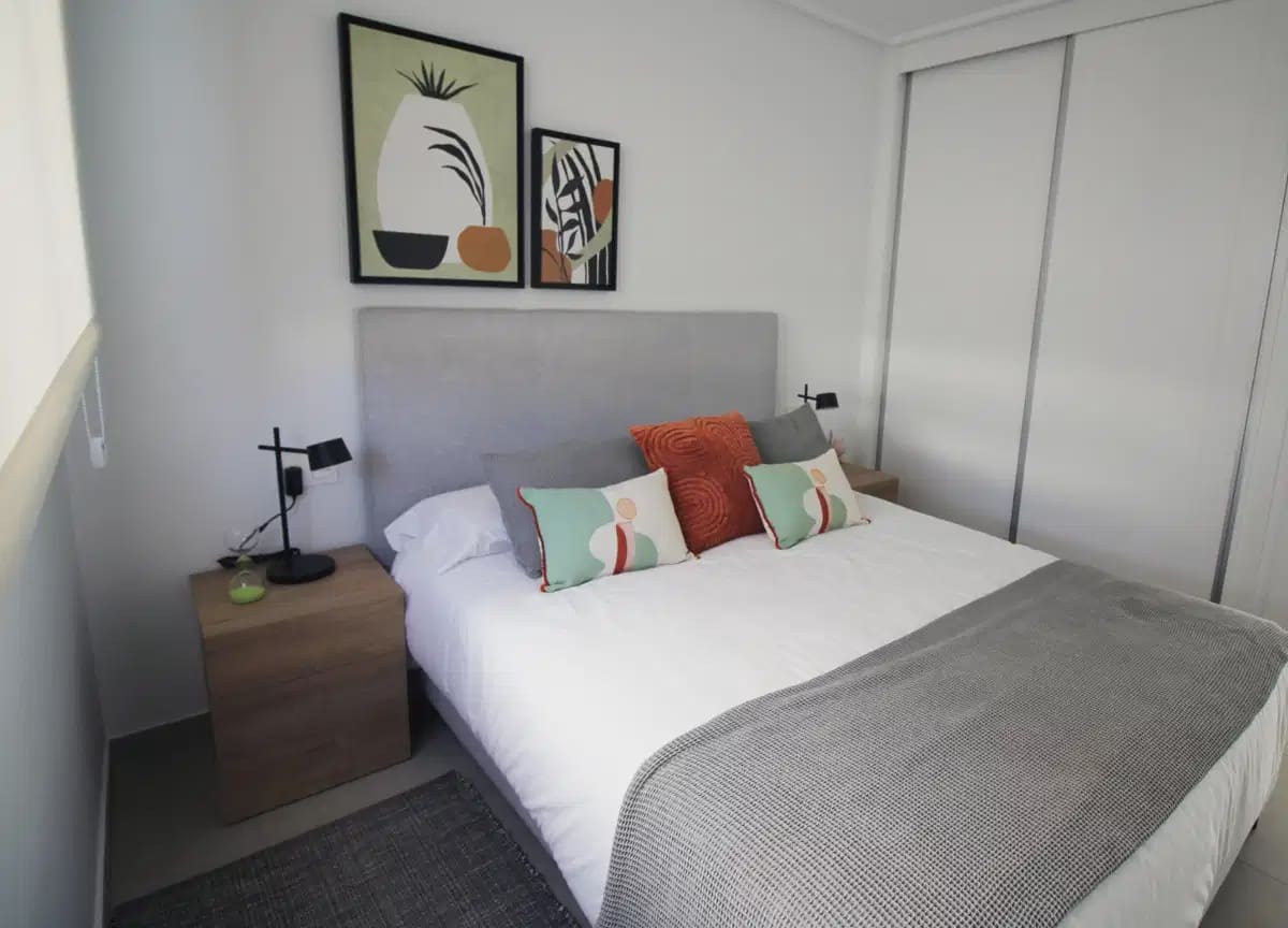 4 quarto Moradia Geminada para venda em Pilar de la Horadada - 384 900 € (Ref: 9827929)