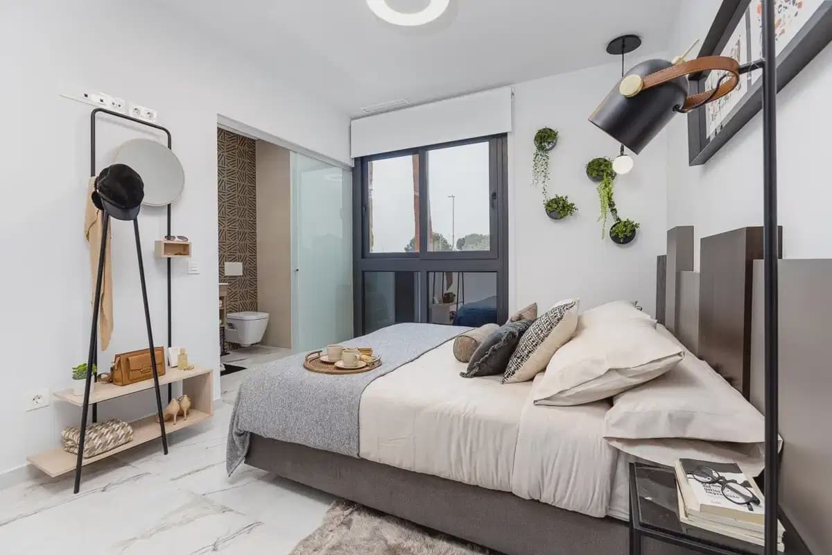 Bungalow de 2 habitaciones en Ciudad Quesada en venta - 342.000 € (Ref: 9827932)