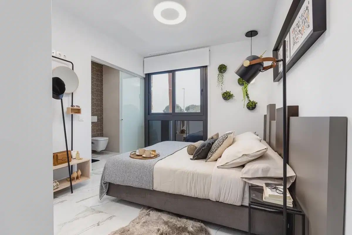 Bungalow de 2 habitaciones en Ciudad Quesada en venta - 342.000 € (Ref: 9827932)