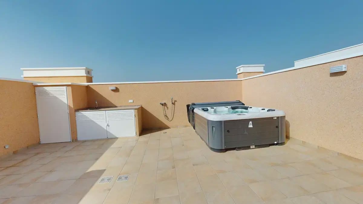 3 soverom Penthouse til salgs i Guardamar del Segura med svømmebasseng - € 344 900 (Ref: 9830685)