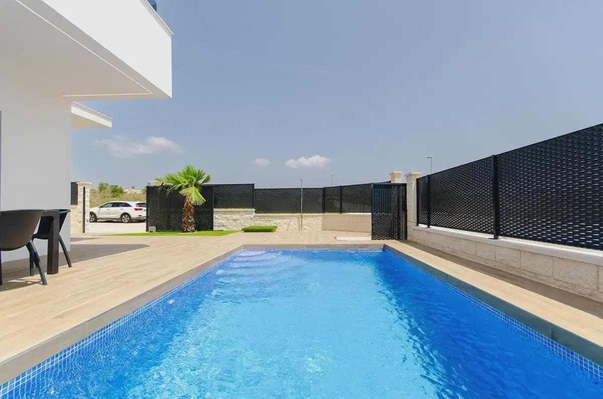 3 bedroom Villa for sale in Orihuela with pool garage - € 395,000 (Ref: 9830686)