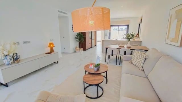 3 bedroom Villa for sale in Pinar de Campoverde, Pilar de la Horadada with pool - € 422,500 (Ref: 9830687)