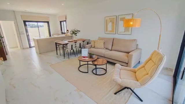 3 bedroom Villa for sale in Pinar de Campoverde, Pilar de la Horadada with pool - € 422,500 (Ref: 9830687)