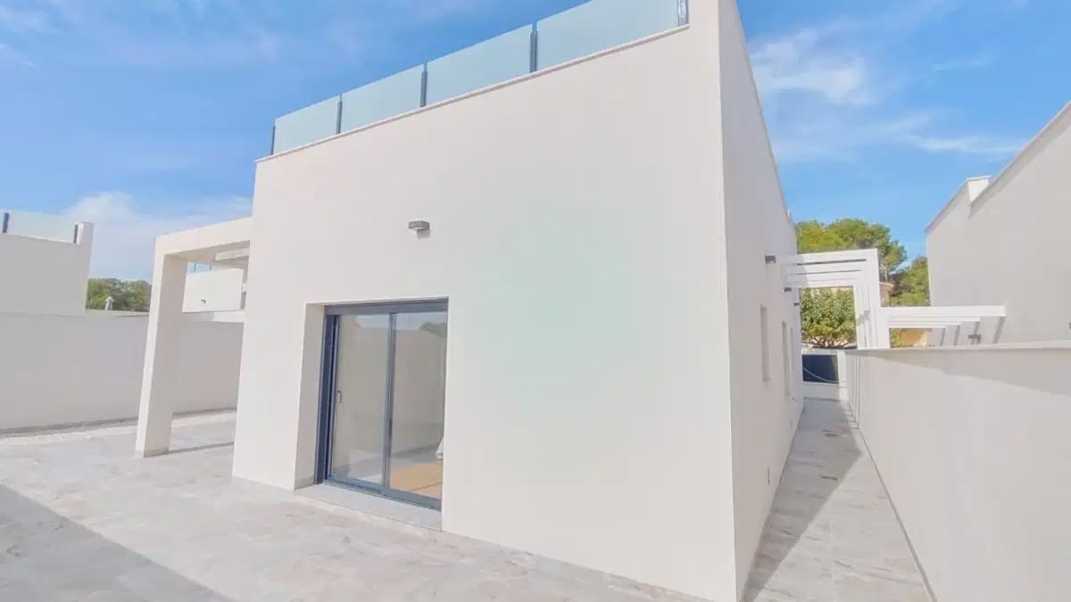3 soverom Villa til salgs i Pilar de la Horadada med svømmebasseng - € 422 500 (Ref: 9830687)