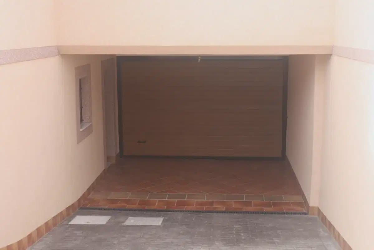 2 makuuhuone Omakotitalo myytävänä paikassa Torrevieja - 330 000 € (Ref: 9830688)
