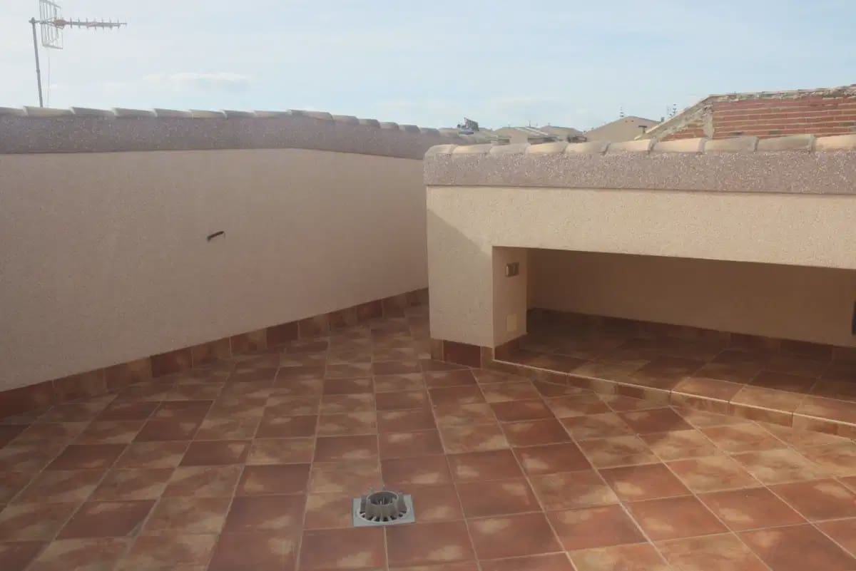 2 makuuhuone Omakotitalo myytävänä paikassa Torrevieja - 330 000 € (Ref: 9830688)