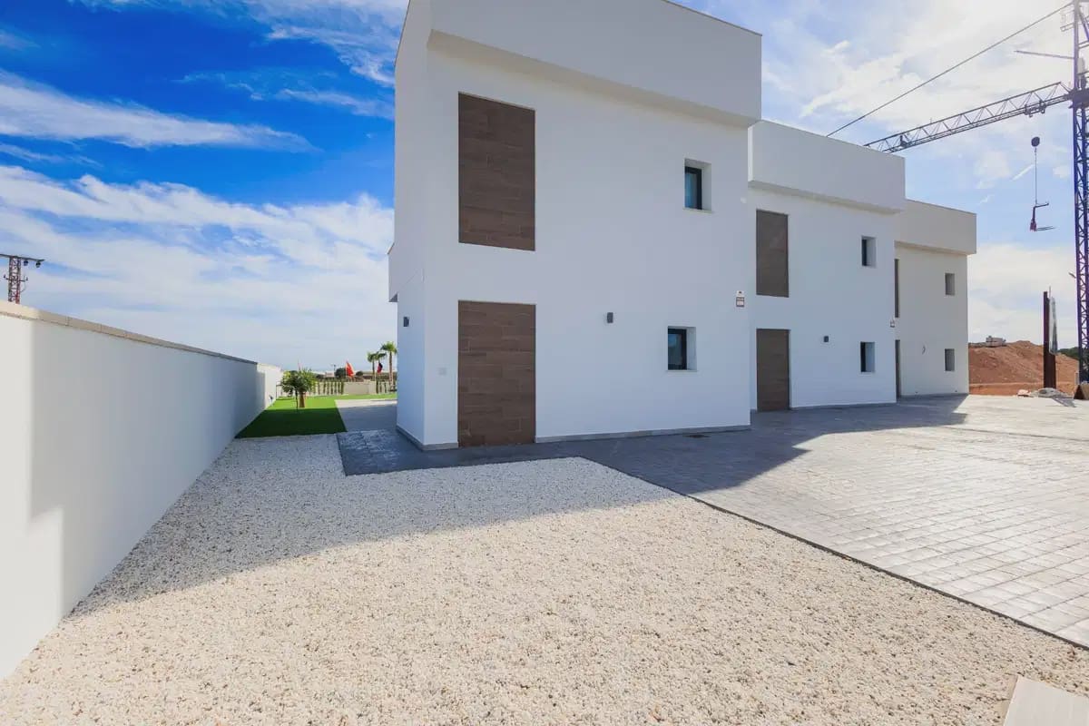 3 bedroom Villa for sale in Pilar de la Horadada with pool garage - € 399,000 (Ref: 9830710)
