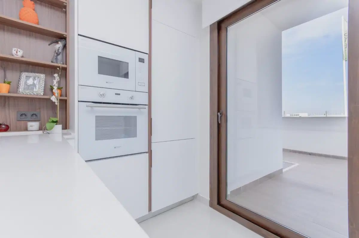 3 slaapkamer Bungalow te koop in Torrevieja - € 305.000 (Ref: 9830712)