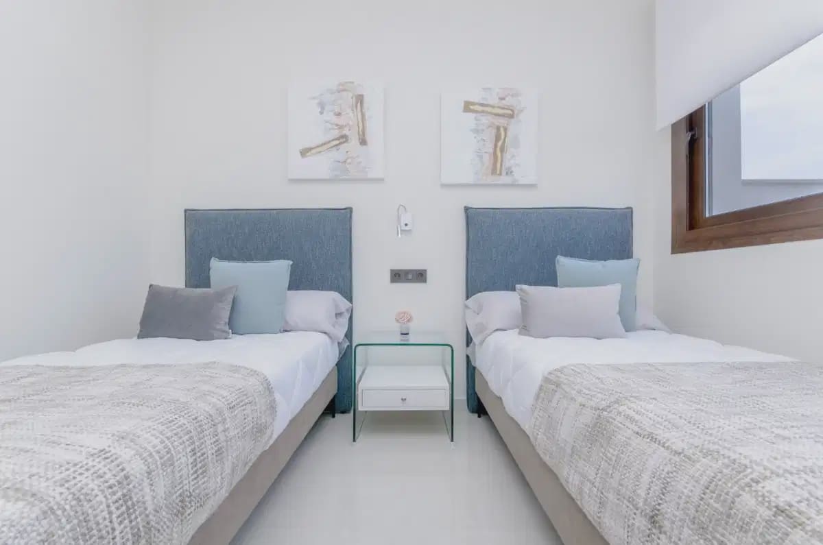 3 slaapkamer Bungalow te koop in Torrevieja - € 305.000 (Ref: 9830712)