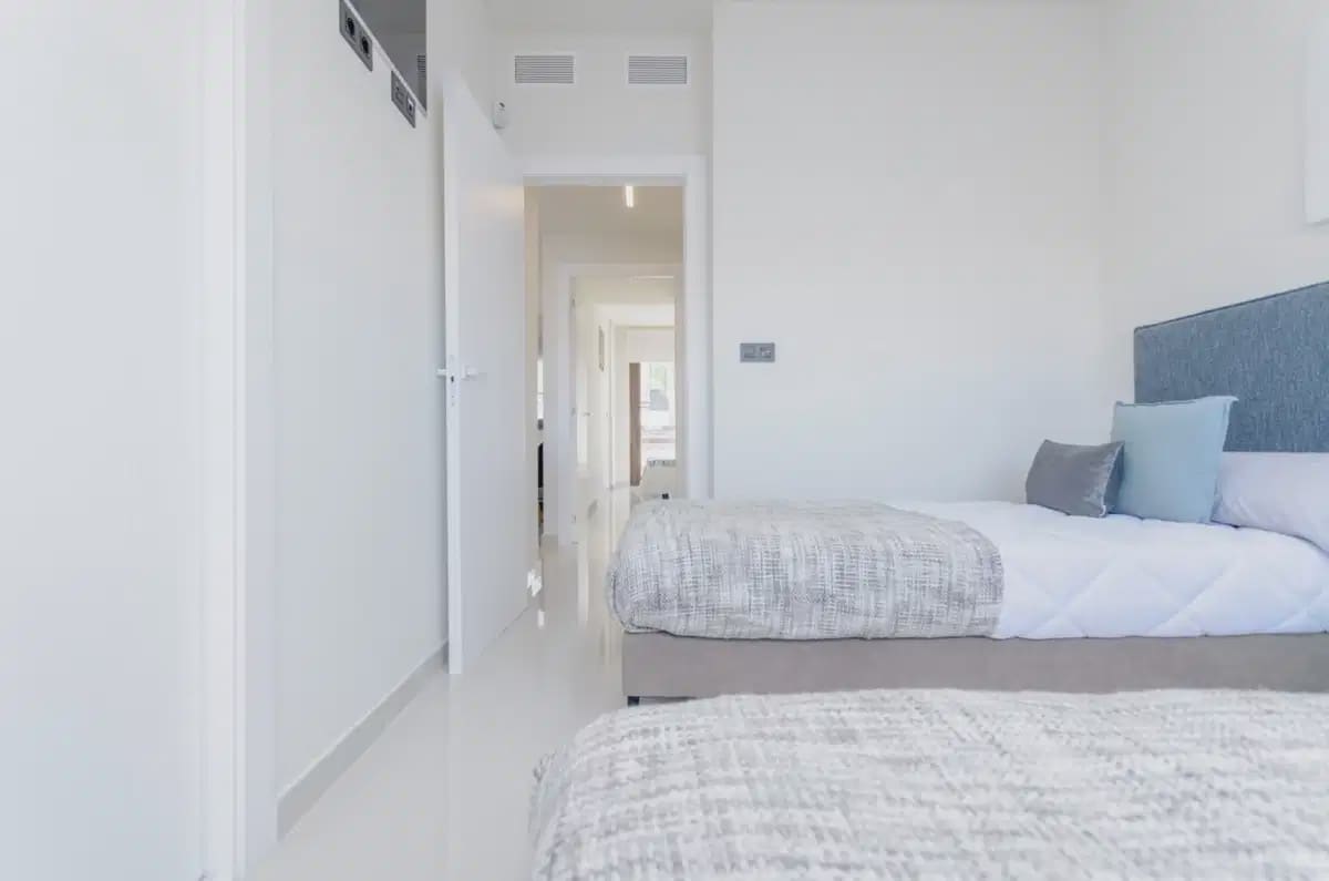 3 slaapkamer Bungalow te koop in Torrevieja - € 305.000 (Ref: 9830712)