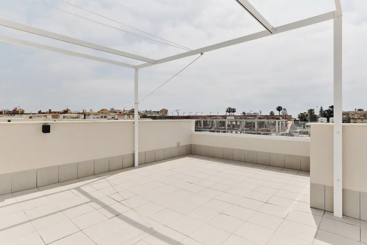 2 camera da letto Bungalow in vendita in Torrevieja con piscina - 380.000 € (Rif: 9830715)