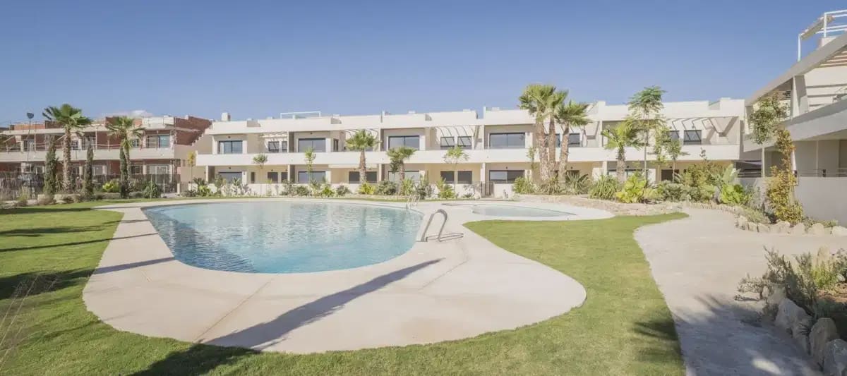2 bedroom Bungalow for sale in Torrevieja - € 370,000 (Ref: 9830718)