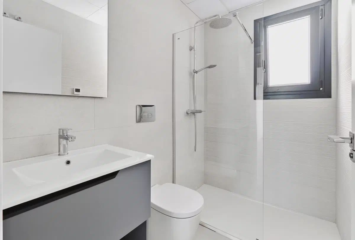 2 bedroom Bungalow for sale in Torrevieja - € 370,000 (Ref: 9830718)