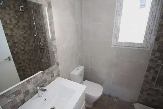 4 bedroom Villa for sale in Pinoso - € 375,000 (Ref: 9832015)