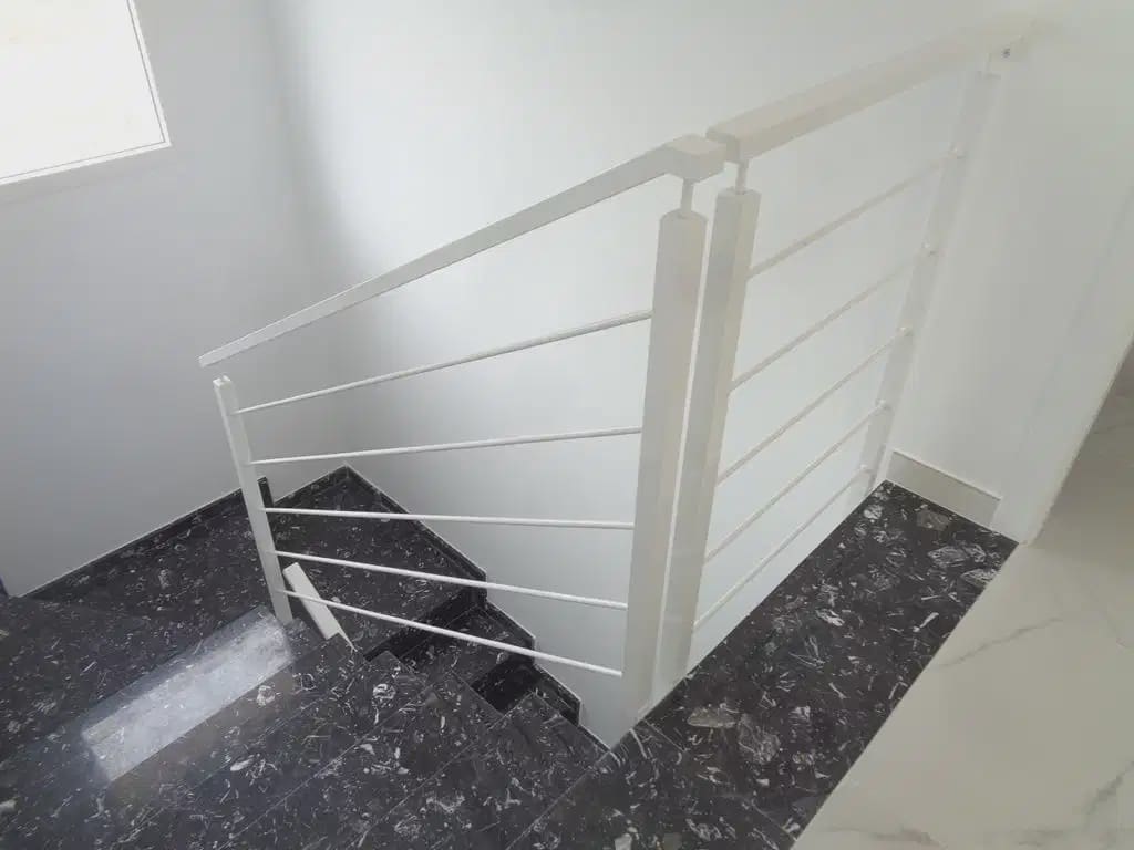4 sypialnia Willa na sprzedaż w Pinoso z basenem - 423 000 € (Ref: 9832017)
