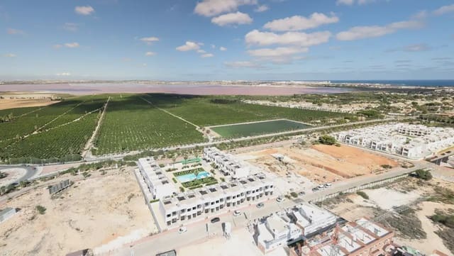 2 slaapkamer Bungalow te koop in Parque Acuático - Sector 25, Torrevieja met zwembad - € 299.900 (Ref: 9834092)