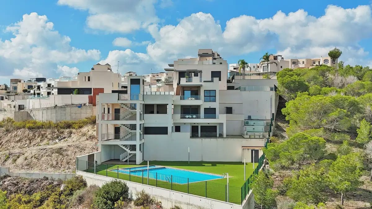 2 bedroom Apartment for sale in San Miguel de Salinas - € 329,900 (Ref: 9841265)