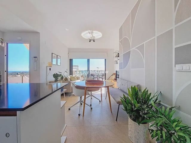 Ático de 3 habitaciones en San Miguel de Salinas en venta con piscina - 309.000 € (Ref: 9841266)