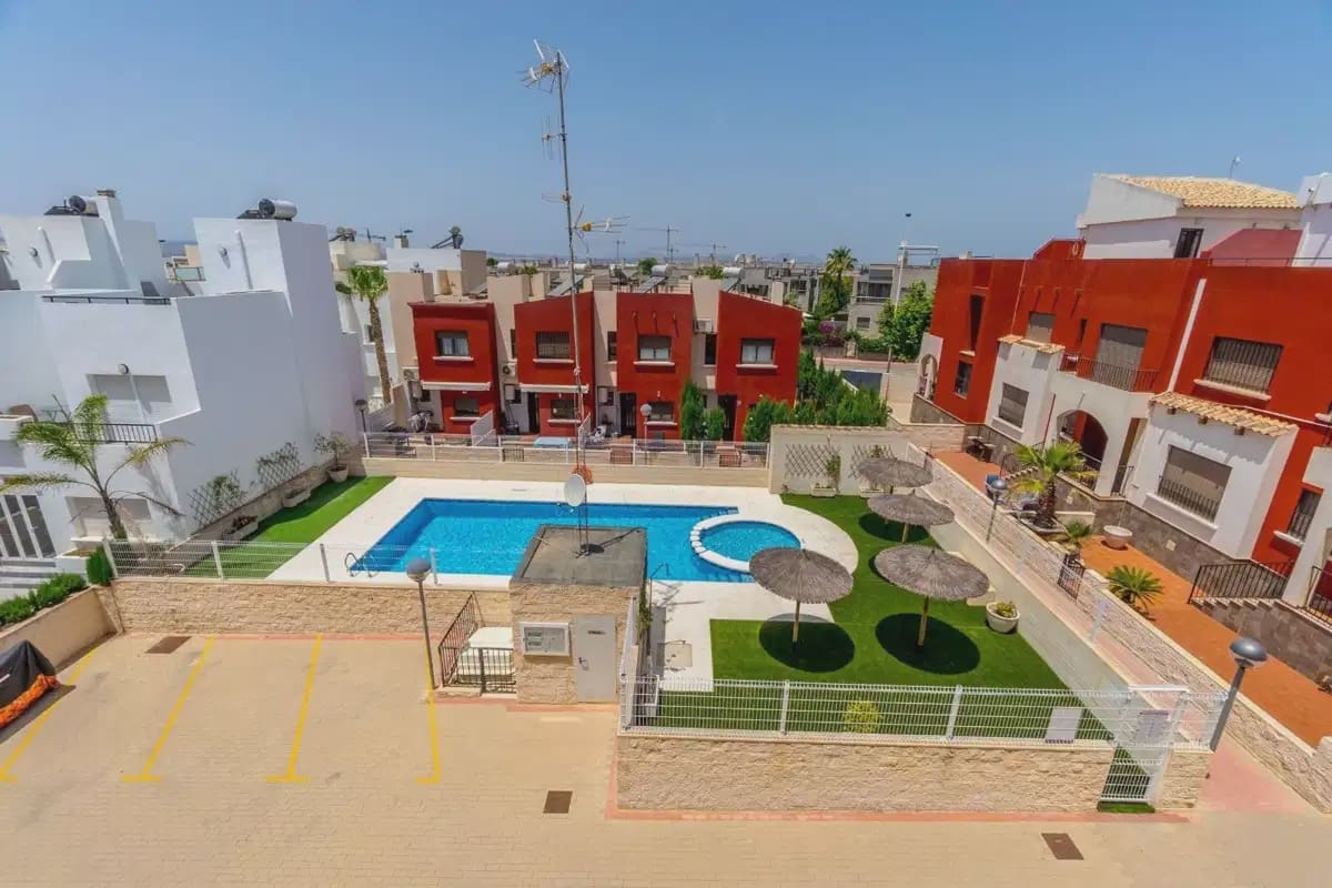 3 bedroom Townhouse for sale in Aguas Nuevas with pool - € 319,900 (Ref: 9841271)