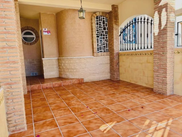 3 soverom Hus til salgs i Mil Palmeras, Orihuela - € 320 000 (Ref: 9841272)