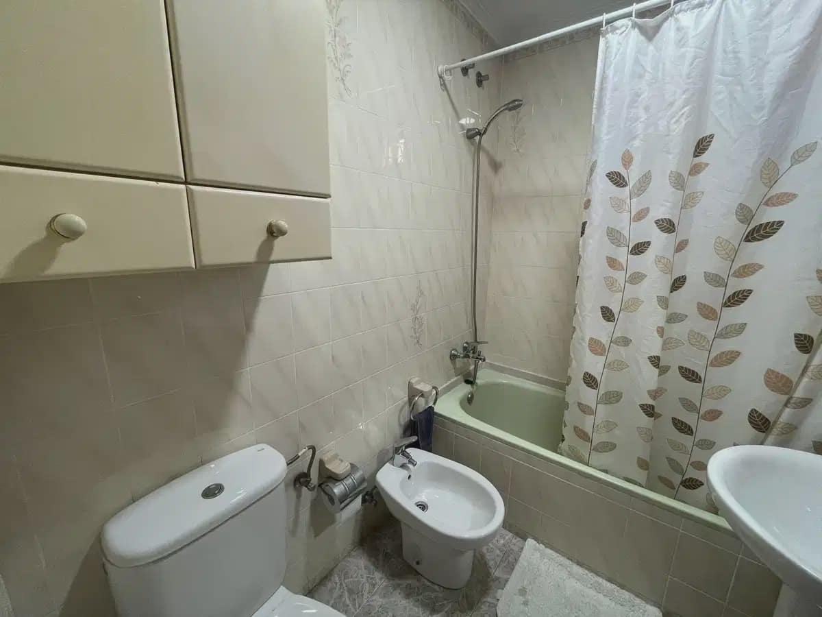 Apartamento de 4 habitaciones en Torrevieja en venta - 319.000 € (Ref: 9841273)