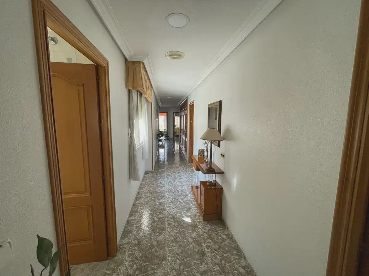 Apartamento de 4 habitaciones en Torrevieja en venta - 319.000 € (Ref: 9841273)