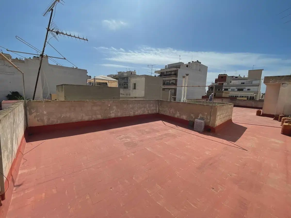 Apartamento de 4 habitaciones en Torrevieja en venta - 319.000 € (Ref: 9841273)