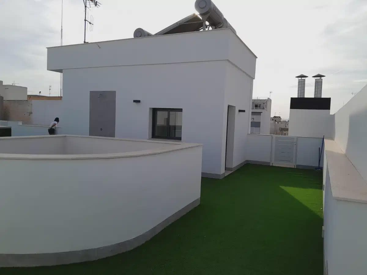 3 Zimmer Apartment zu verkaufen in Torrevieja - 319.000 € (Ref: 9841275)