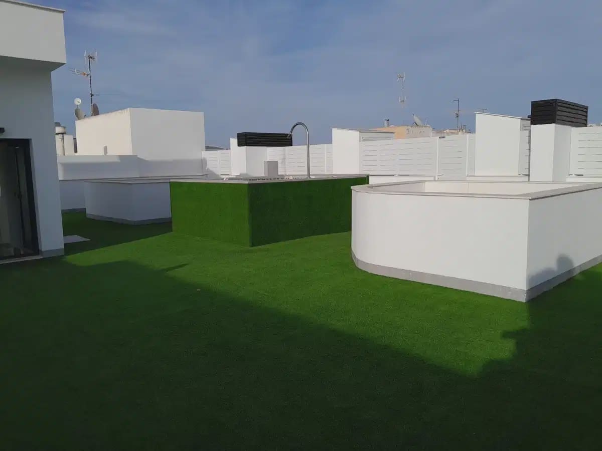 3 Zimmer Apartment zu verkaufen in Torrevieja - 319.000 € (Ref: 9841275)
