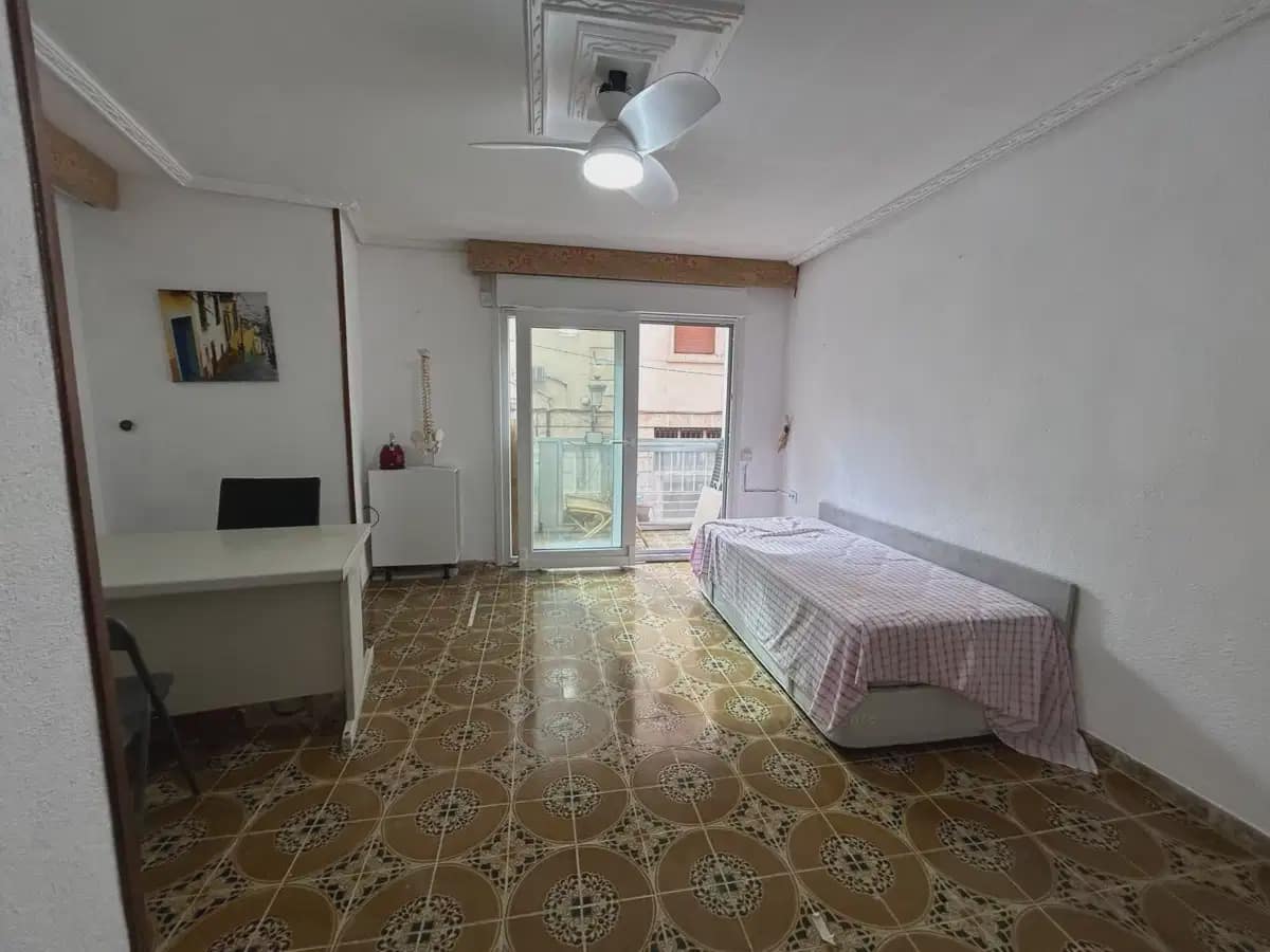 4 chambre Appartement à vendre à Alicante ville - 324 500 € (Ref: 9841276)