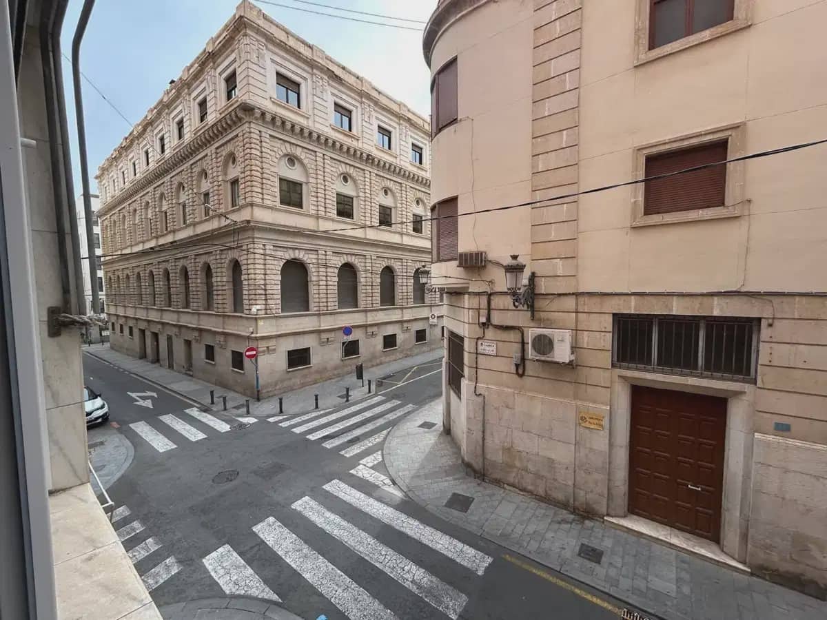4 chambre Appartement à vendre à Alicante ville - 324 500 € (Ref: 9841276)
