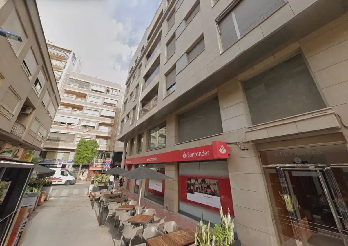 4 bedroom Apartment for sale in Santa Pola - € 330,000 (Ref: 9841278)