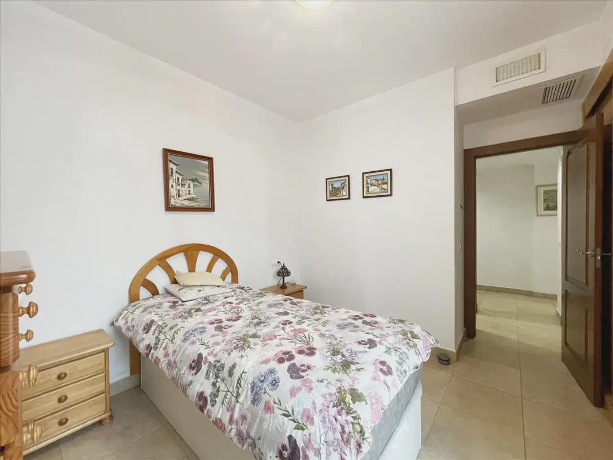 3 bedroom Apartment for sale in Calpe / Calp - € 315,000 (Ref: 9841280)