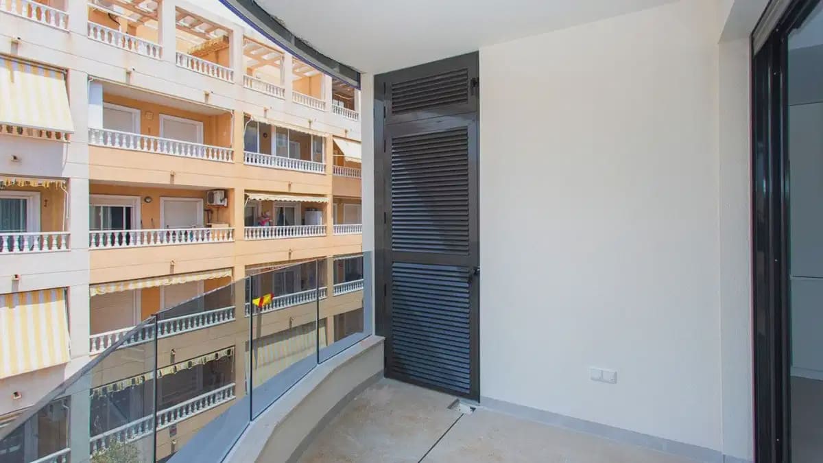 2 camera da letto Appartamento in vendita in Torrevieja con piscina garage - 319.900 € (Rif: 9841285)