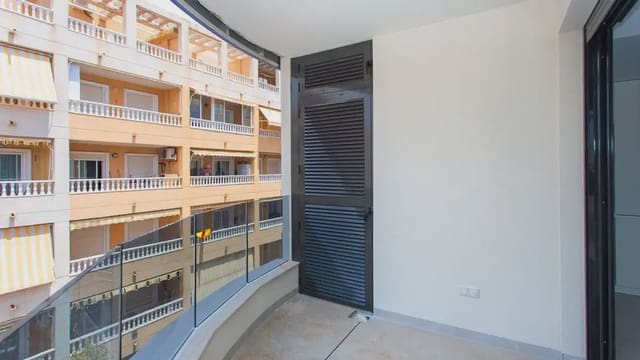 2 sovrum Lägenhet till salu i Playa del Cura, Torrevieja med pool garage - 319 900 € (Ref: 9841285)