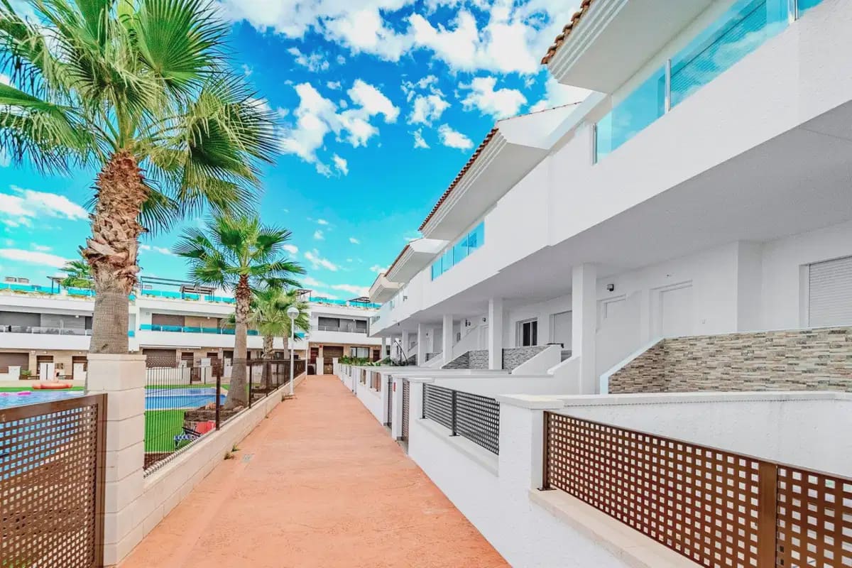 3 sovrum Hus till salu i Los Balcones - 315 000 € (Ref: 9841289)