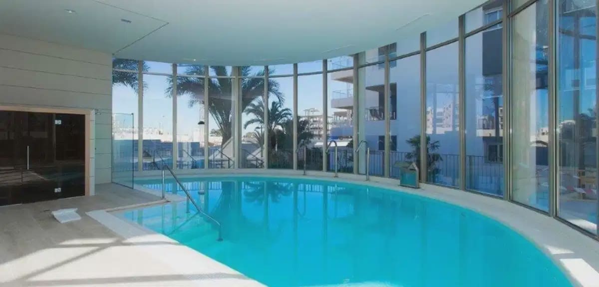 3 bedroom Apartment for sale in Villamartin with pool - € 320,000 (Ref: 9841301)