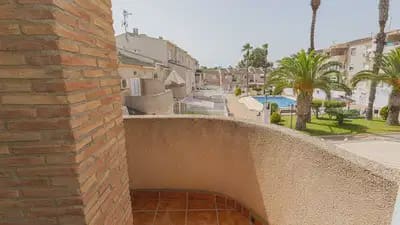 3 soveværelse Semi-Rækkehus til salg i Dehesa de Campoamor med swimmingpool - € 310.000 (Ref: 9841305)