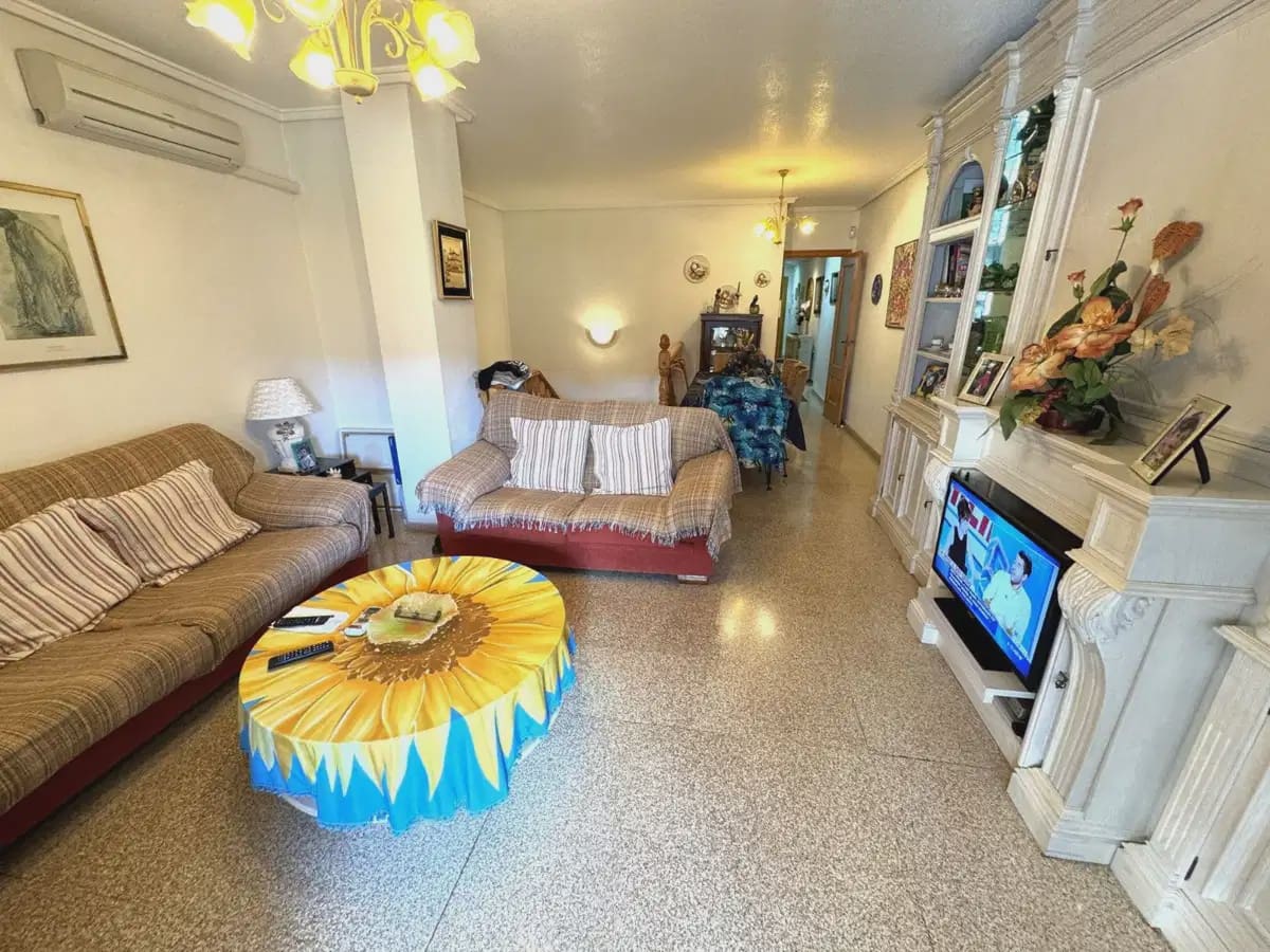 3 bedroom Apartment for sale in Guardamar del Segura - € 315,000 (Ref: 9841308)