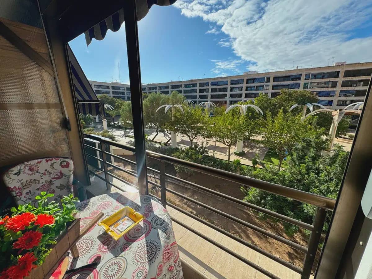 3 bedroom Apartment for sale in Guardamar del Segura - € 315,000 (Ref: 9841308)