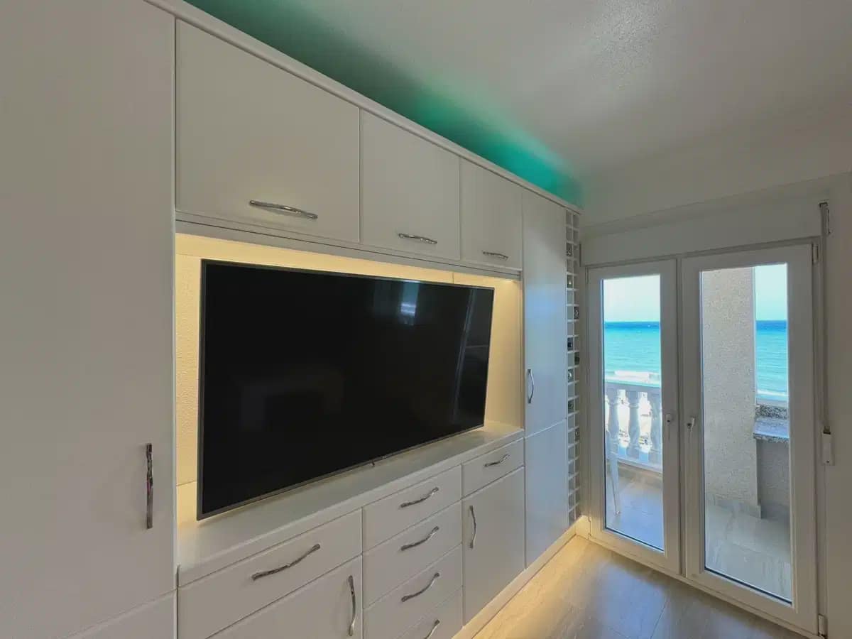 Ático de 2 habitaciones en Pilar de la Horadada en venta - 319.000 € (Ref: 9841309)