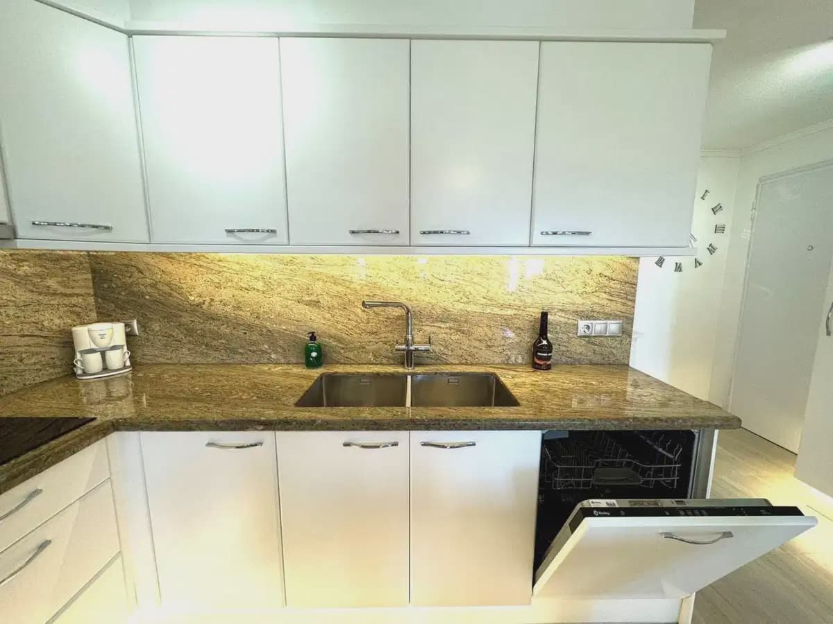 Ático de 2 habitaciones en Pilar de la Horadada en venta - 319.000 € (Ref: 9841309)