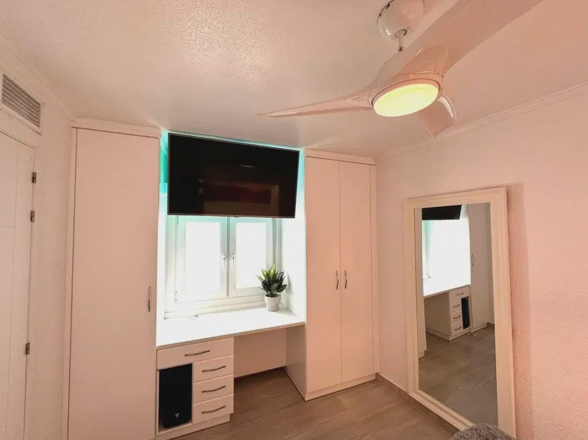 Ático de 2 habitaciones en Pilar de la Horadada en venta - 319.000 € (Ref: 9841309)